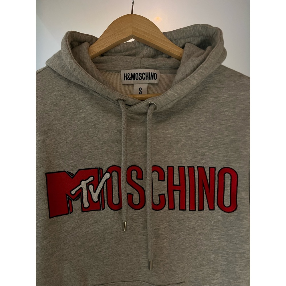 HM x Moschino MTV Hoodie - Picture 2 of 5
